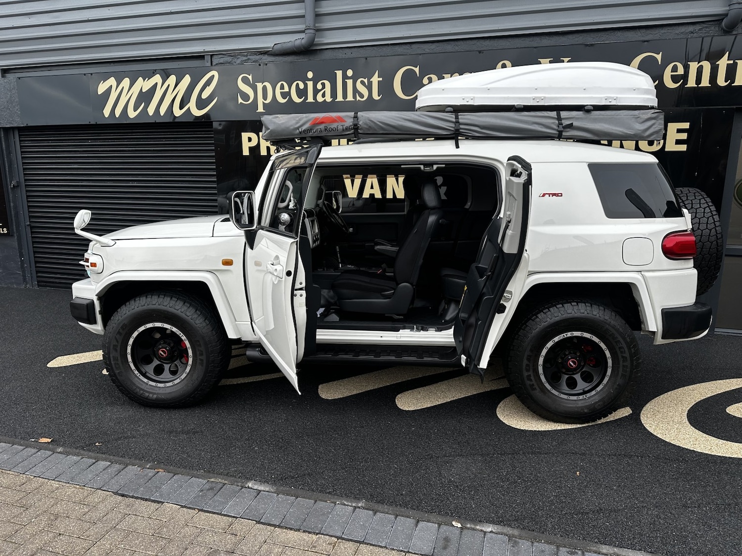 Used Toyota FJ Cruiser 2020 for sale - 76836987: Photo 3