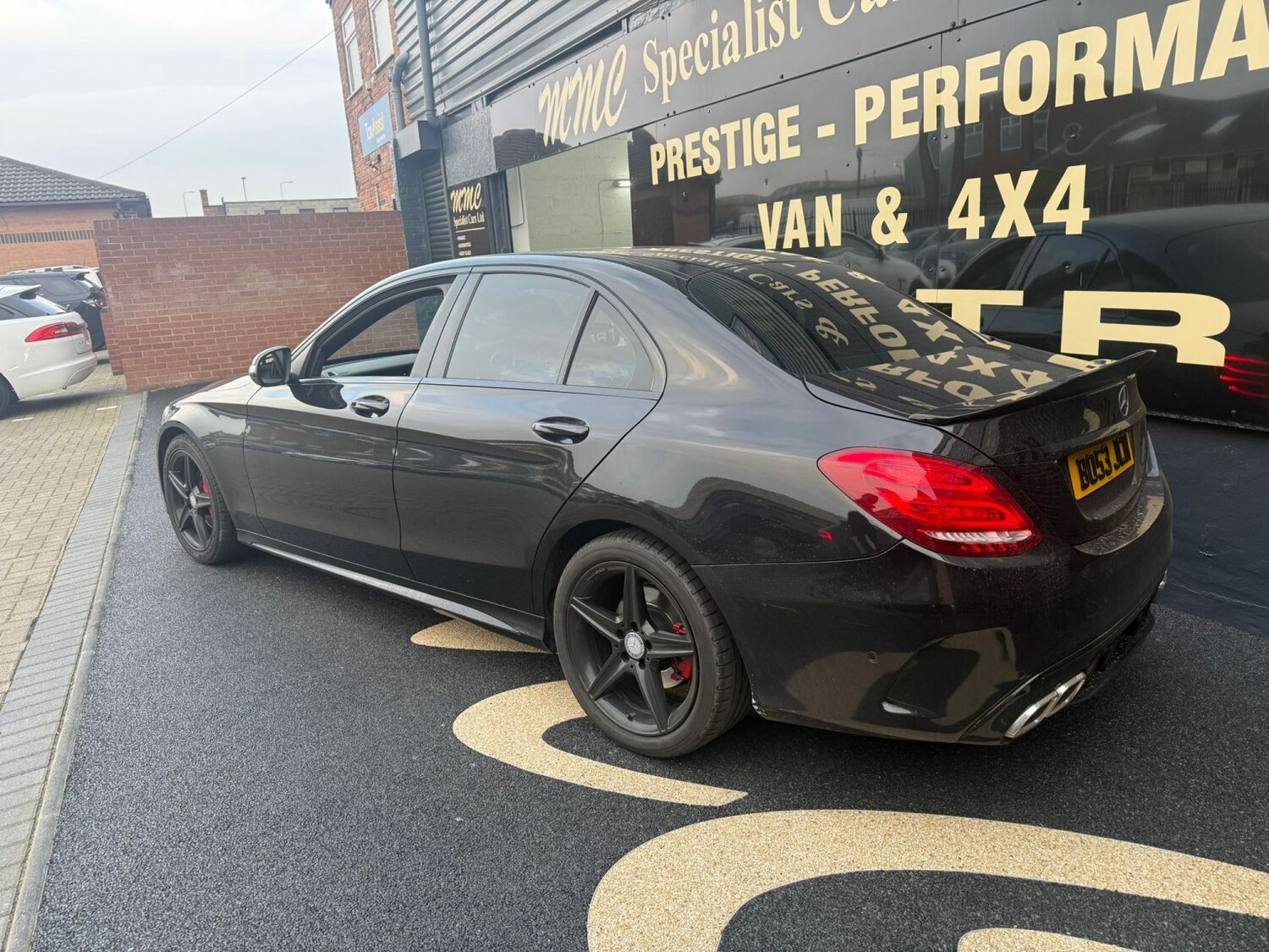 Used Mercedes-Benz C Class 2015 for sale - 77954002: Photo 3