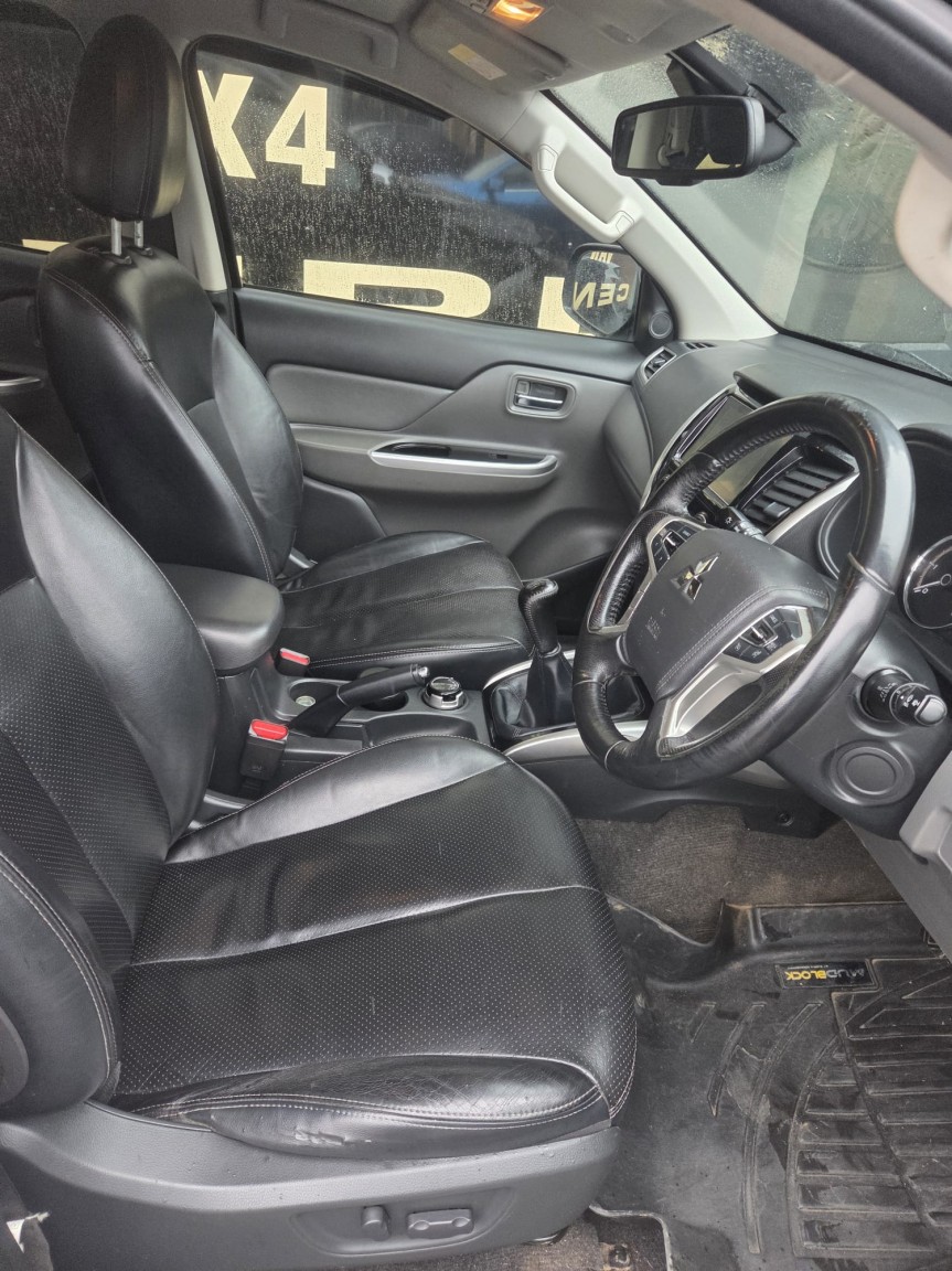 Used Jaguar F-Pace 2019 for sale - 77438395: Photo 3