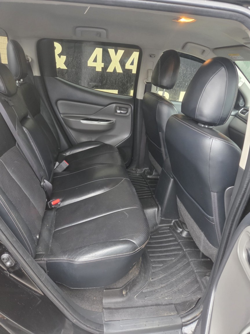 Used Jaguar F-Pace 2019 for sale - 77438395: Photo 5