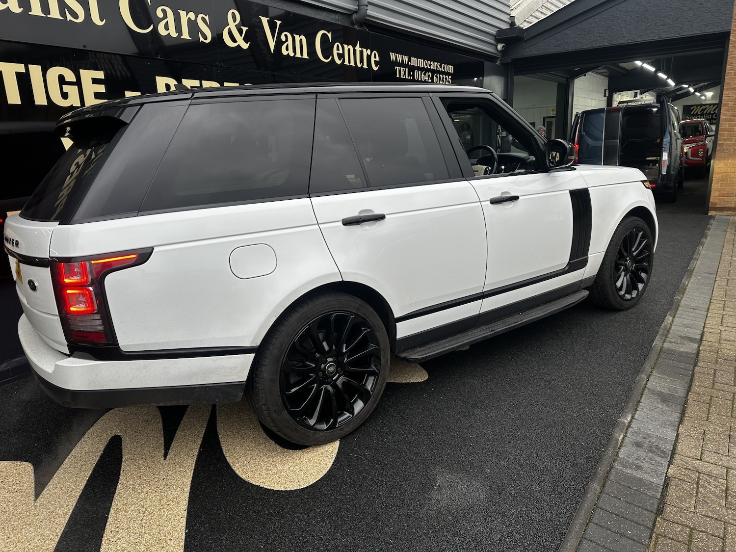 Used Land Rover Range Rover 2015 for sale - 77438408: Photo 3