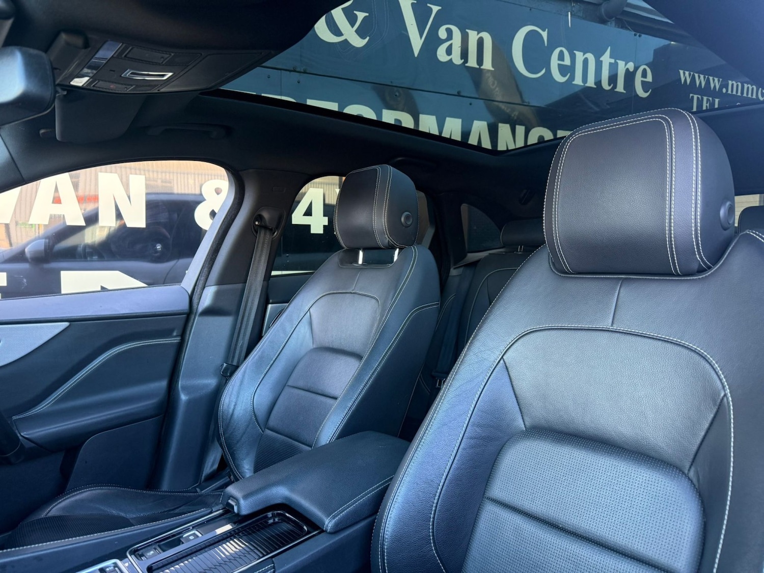 Used Jaguar F-Pace 2018 for sale - 78057015: Photo 3