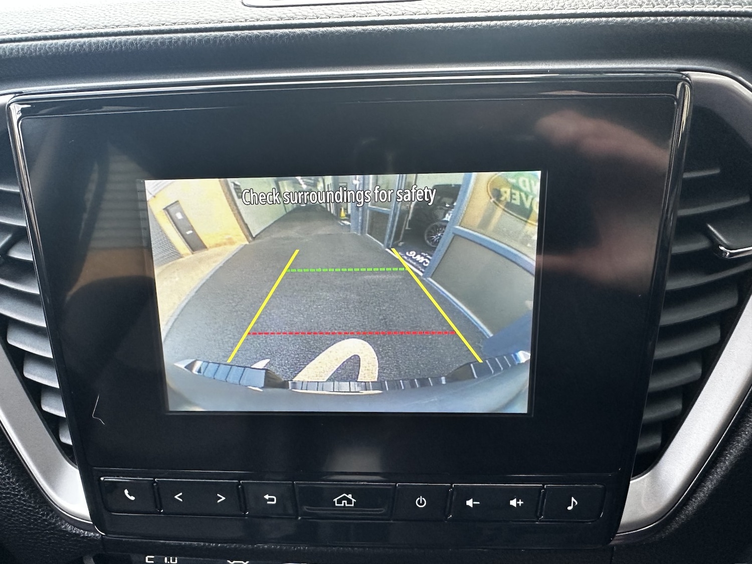 Used Isuzu D-Max 2023 for sale - 76093793: Photo 11