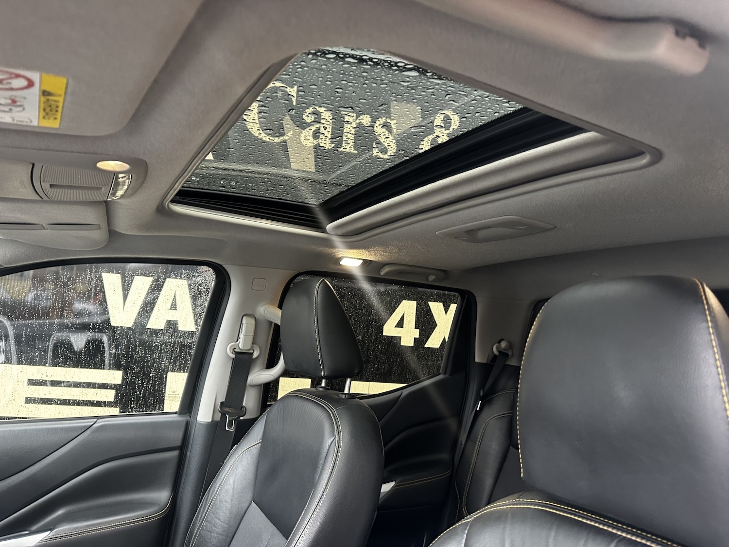 Used Nissan Navara 2019 for sale - 76748258: Photo 4