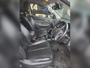 Used Mitsubishi L200 2018 for sale - 77438392: Photo