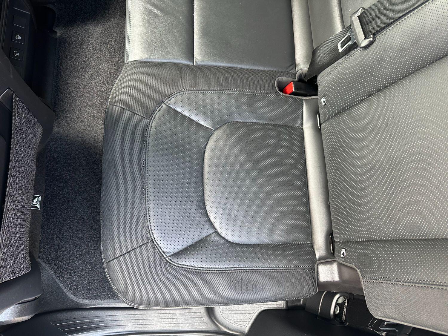 Used Land Rover Defender 110 2022 for sale - 76794482: Photo 30