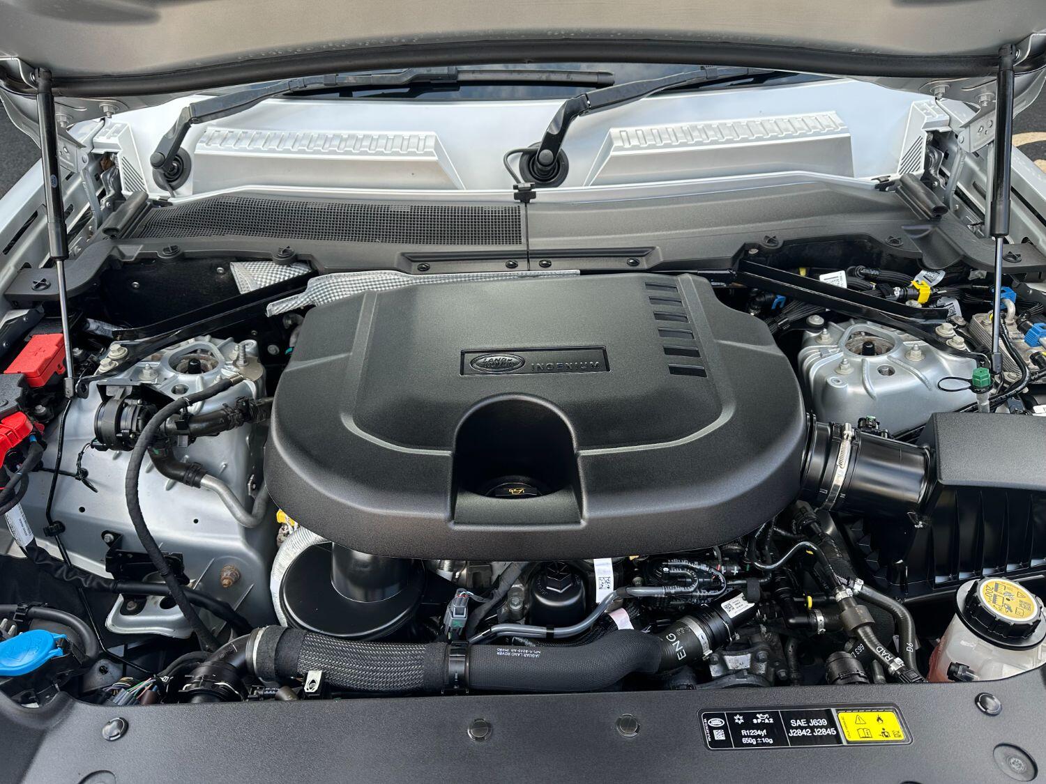 Used Land Rover Defender 110 2022 for sale - 76794482: Photo 38