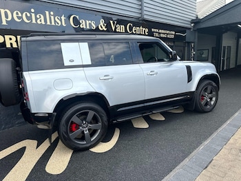 Used Land Rover Defender 110 2022 for sale - 76794482: Photo