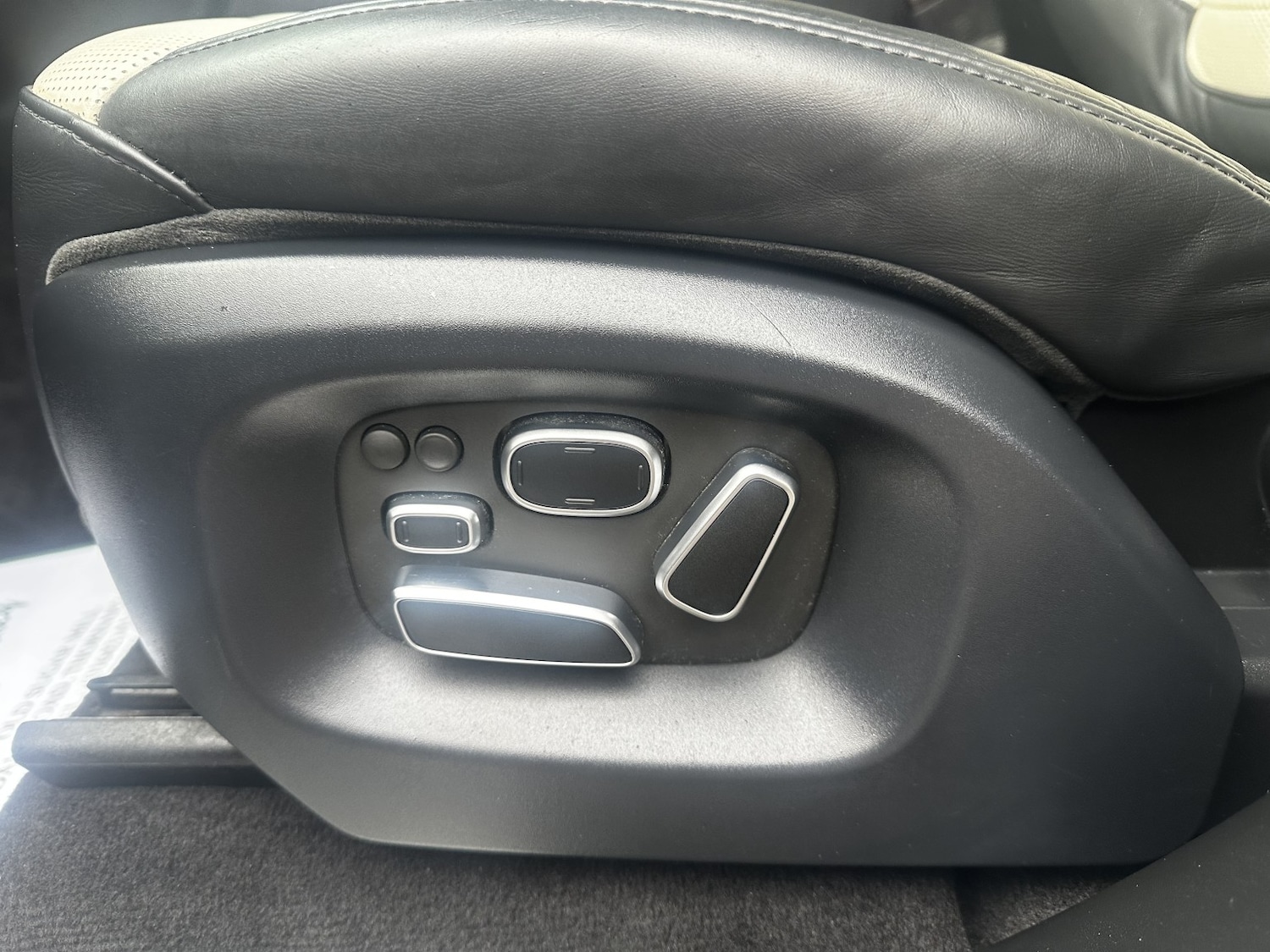 Used Land Rover Range Rover Sport 2015 for sale - 76521040: Photo 22