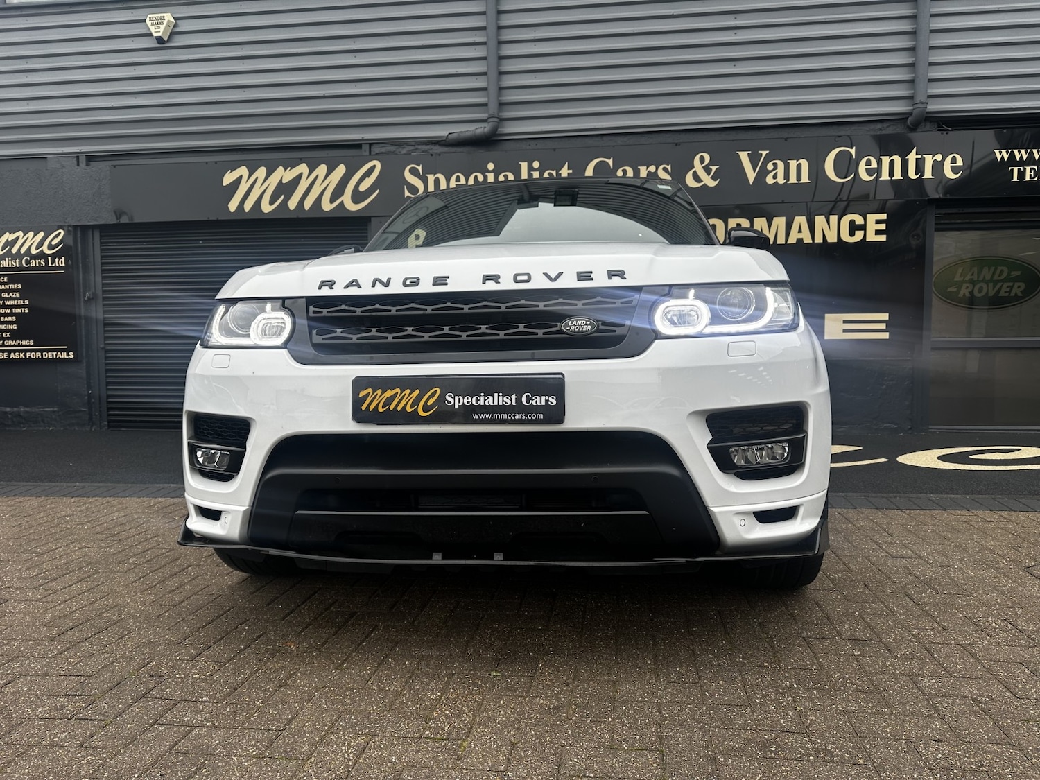 Used Land Rover Range Rover Sport 2015 for sale - 76521040: Photo 41