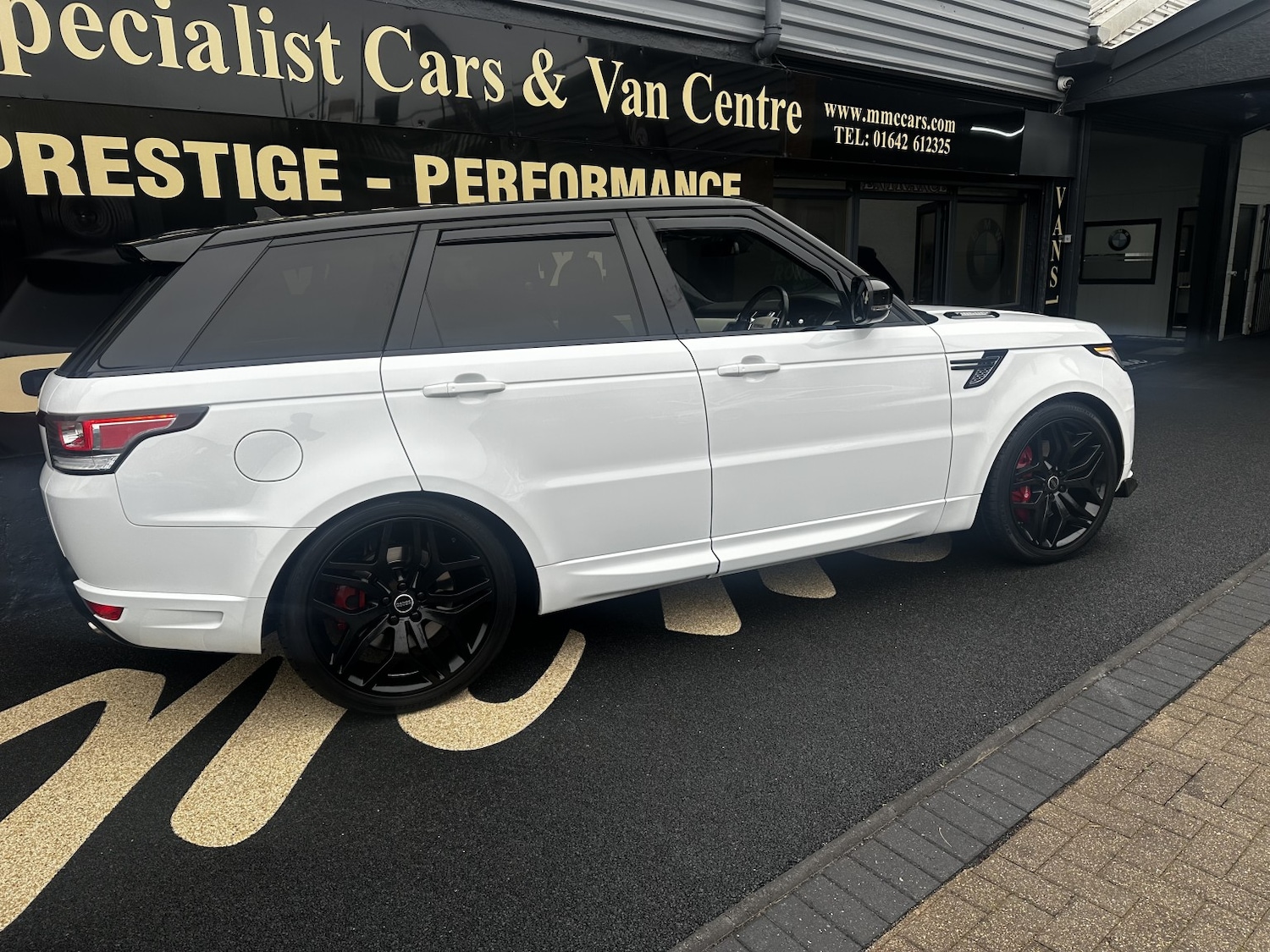 Used Land Rover Range Rover Sport 2015 for sale - 76521040: Photo 5