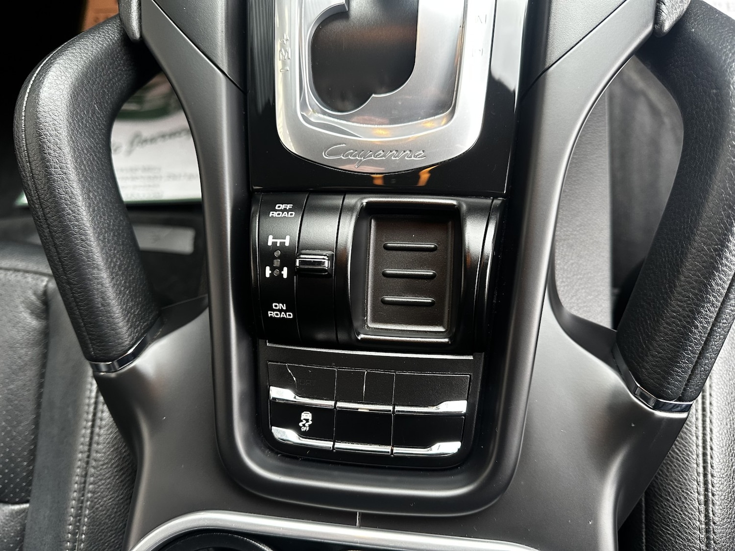 Used Porsche Cayenne 2013 for sale - 76536737: Photo 16