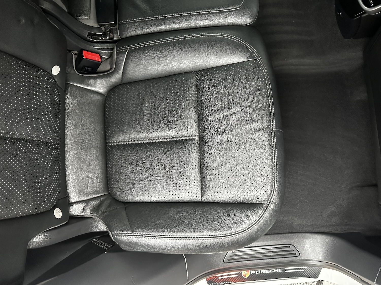 Used Porsche Cayenne 2013 for sale - 76536737: Photo 28