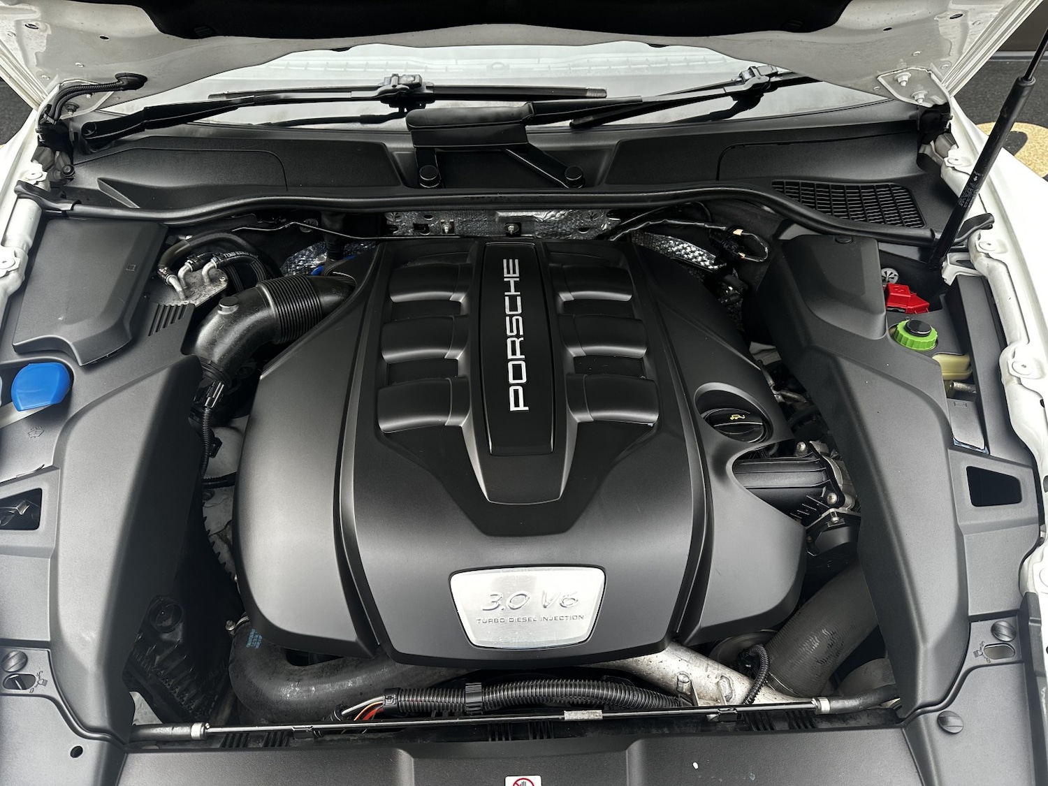 Used Porsche Cayenne 2013 for sale - 76536737: Photo 31