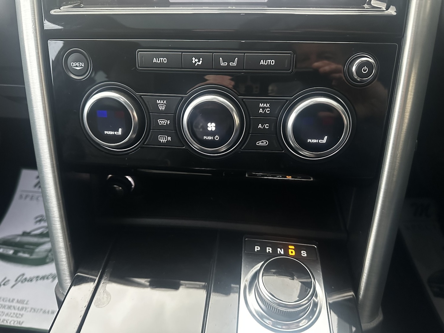 Used Land Rover Discovery 2018 for sale - 76982795: Photo 15