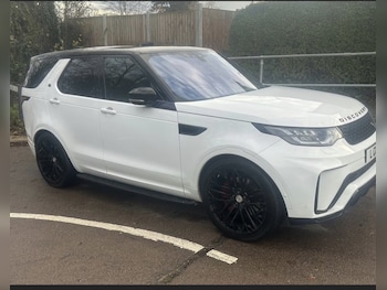 Land Rover Discovery feature image