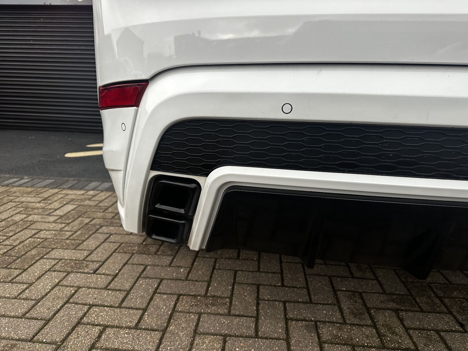 Used Land Rover Discovery 2018 for sale - 76982795: Photo 25