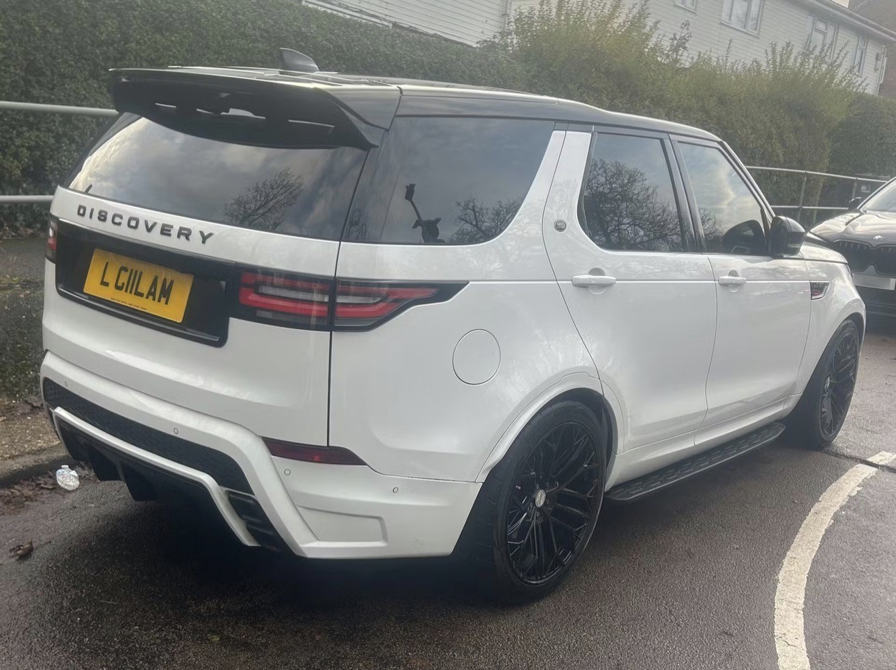 Used Land Rover Discovery 2018 for sale - 76982795: Photo 3