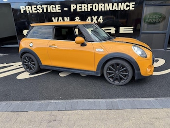 Used MINI Hatch 2015 for sale - 76082763: Photo