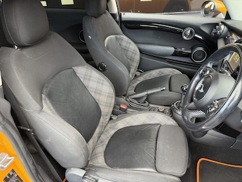 Used MINI Hatch 2015 for sale - 76082763: Photo