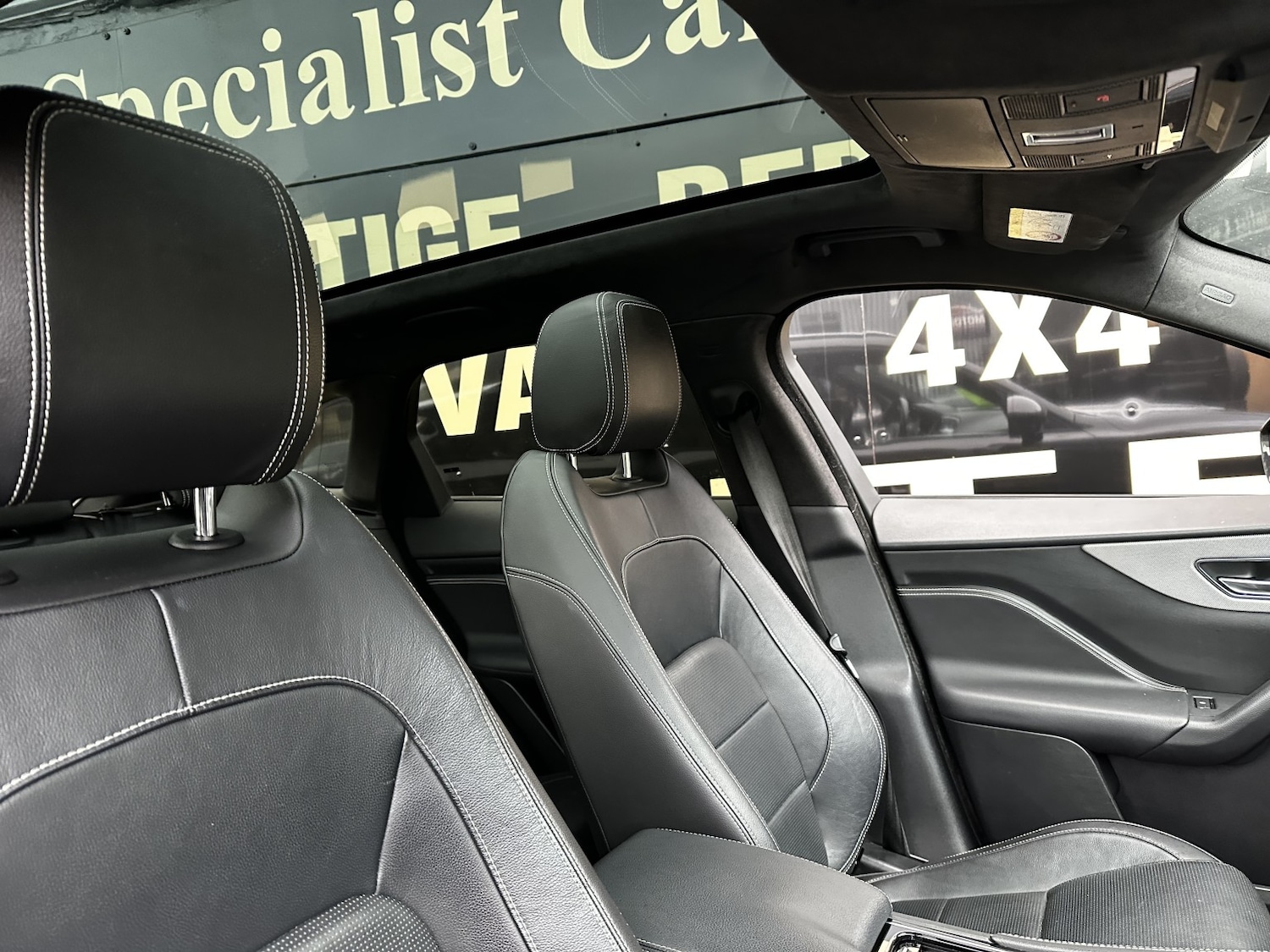 Used Jaguar F-Pace 2020 for sale - 76643352: Photo 3