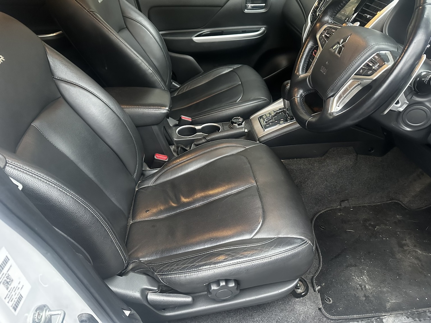 Used Mitsubishi L200 2020 for sale - 76986785: Photo 6