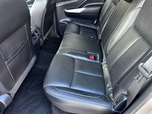 Used Nissan Navara 2018 for sale - 75779326: Photo 32