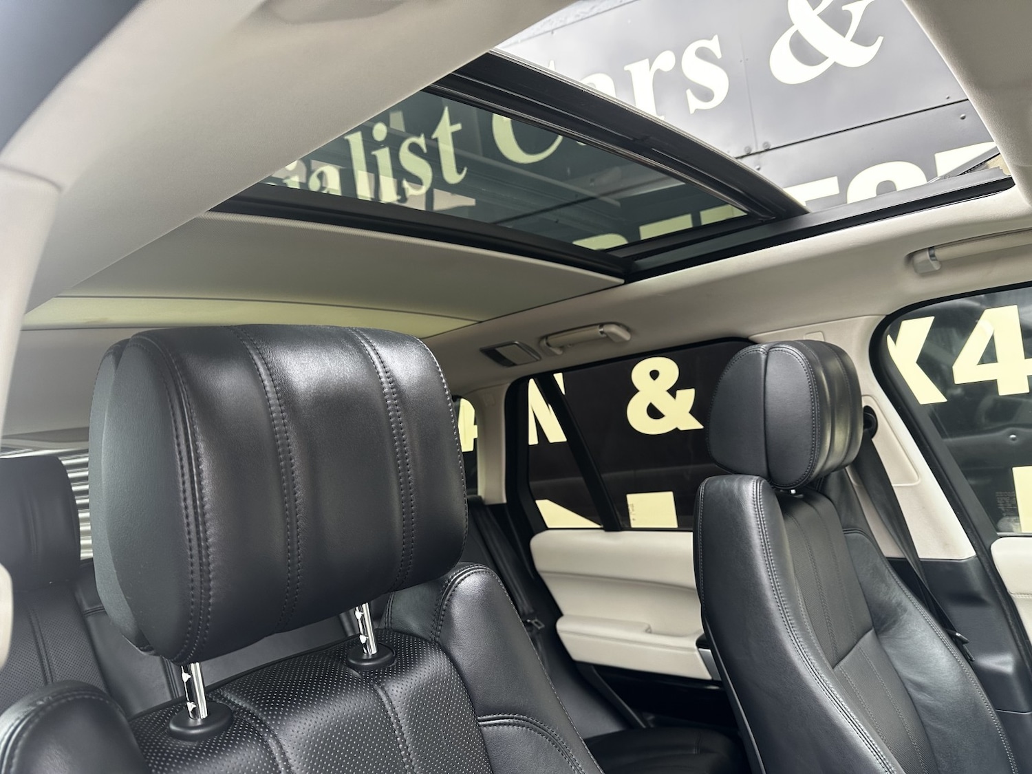 Used Land Rover Range Rover 2017 for sale - 77632374: Photo 11