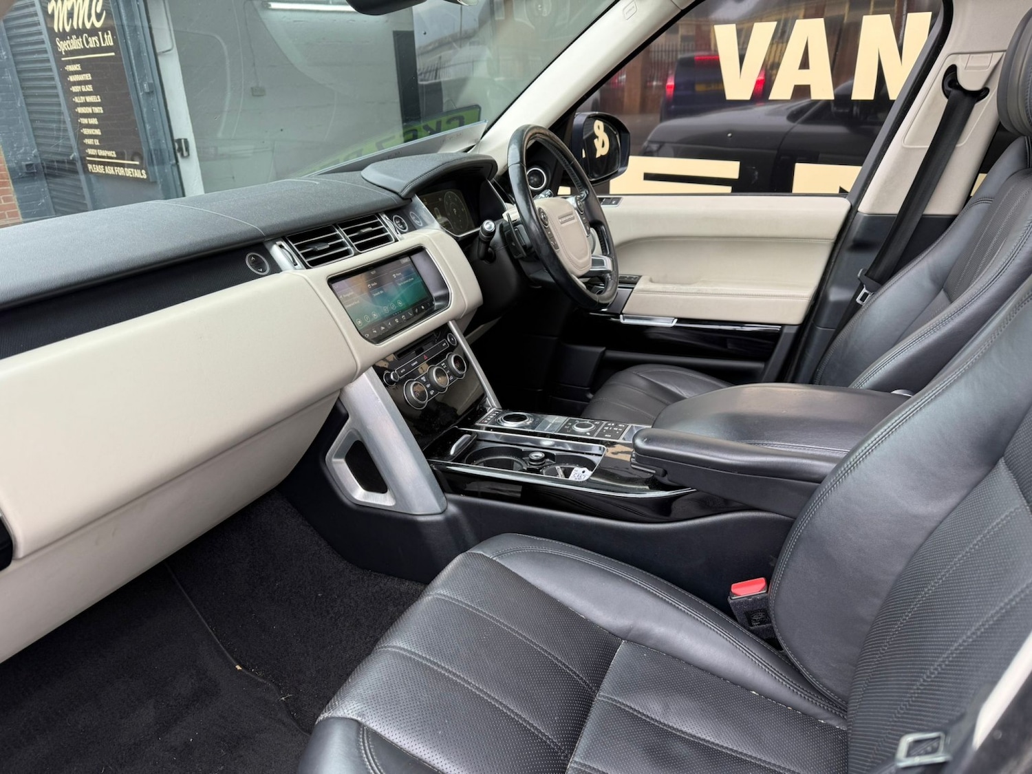 Used Land Rover Range Rover 2017 for sale - 77632374: Photo 6