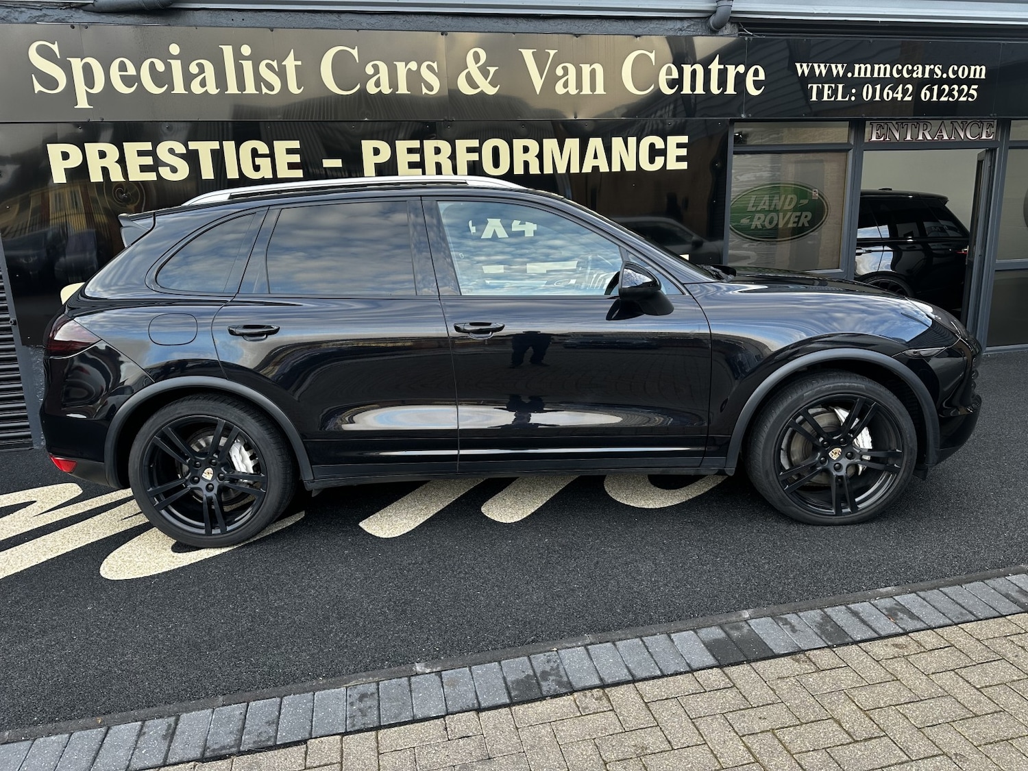 Used Porsche Cayenne 2012 for sale - 76583355: Photo 5