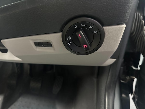 Used Volkswagen Transporter 2018 for sale - 75079580: Photo 27