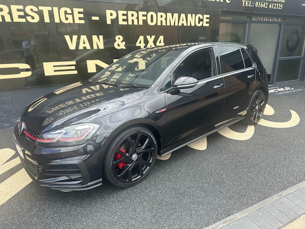 Used Volkswagen Golf 2017 for sale - 74872038: Photo 2