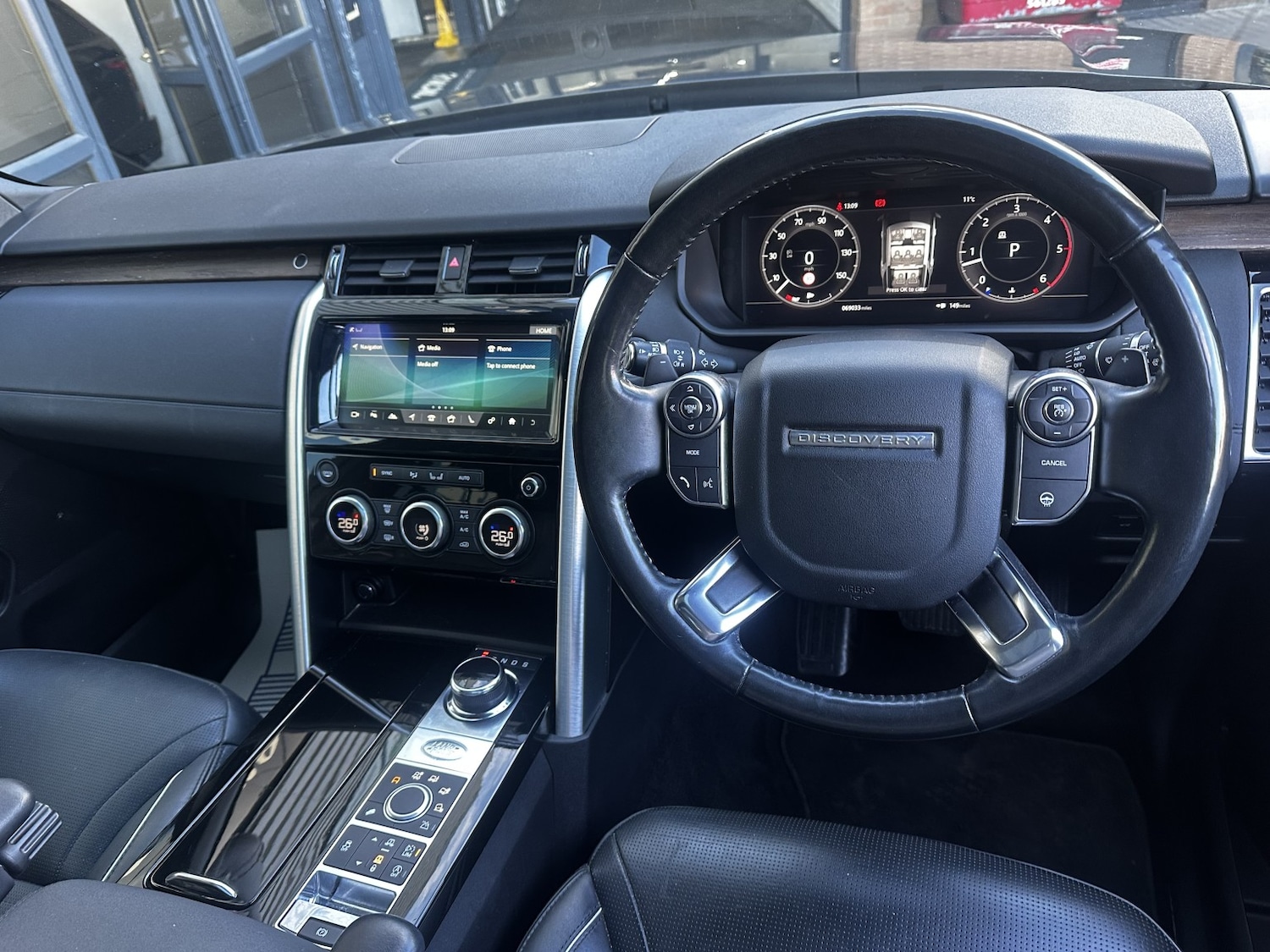 Used Land Rover Discovery 2018 for sale - 76431045: Photo 7