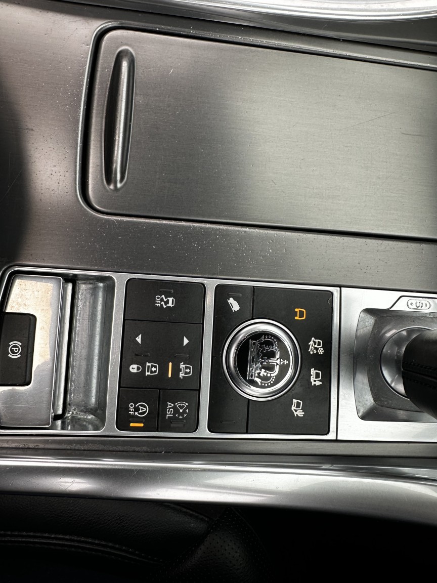 Used Land Rover Range Rover Sport 2014 for sale - 76643429: Photo 11