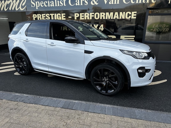Used Land Rover Discovery Sport 2017 for sale - 76225231: Photo 1