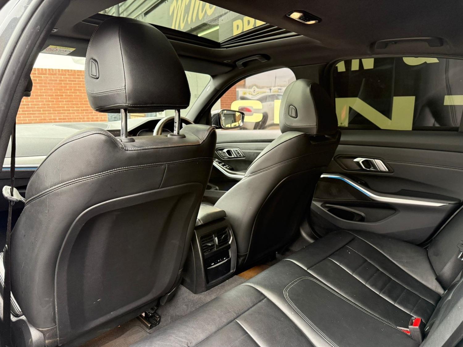 Used BMW 3 Series 2019 for sale - 76268621: Photo 3