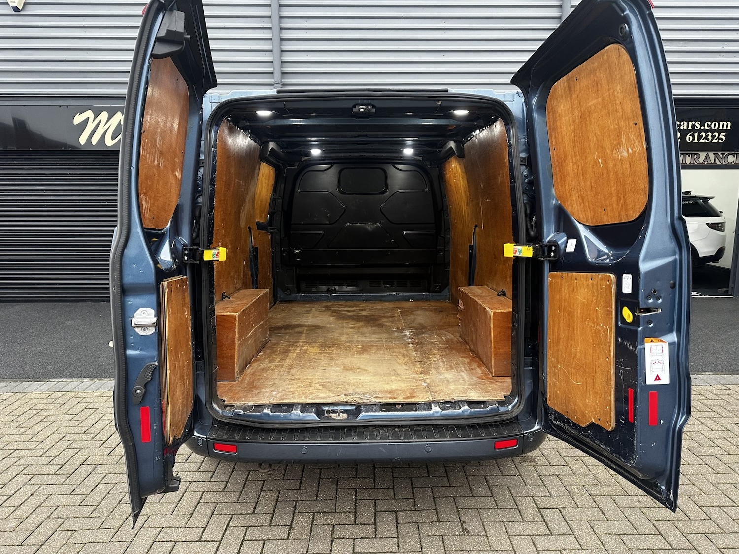 Used Ford Transit Custom 2018 for sale - 77423475: Photo 28