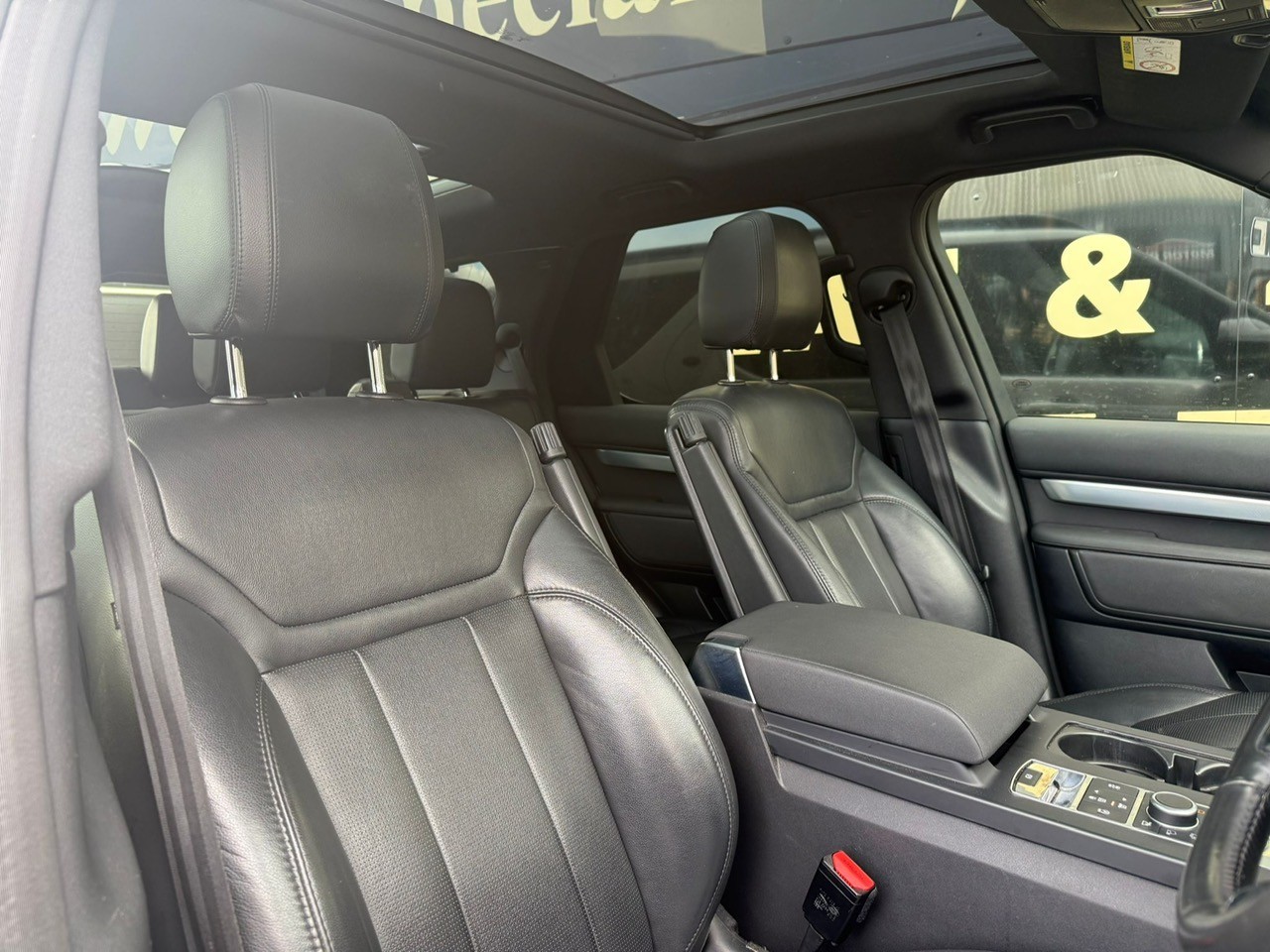 Used Land Rover Discovery 2020 for sale - 77921358: Photo 3