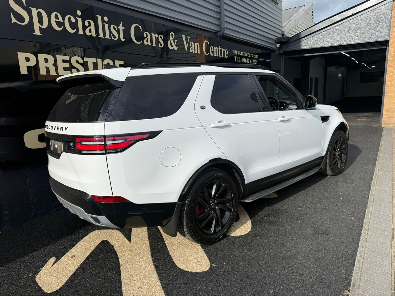 Used Land Rover Discovery 2020 for sale - 77921358: Photo 6