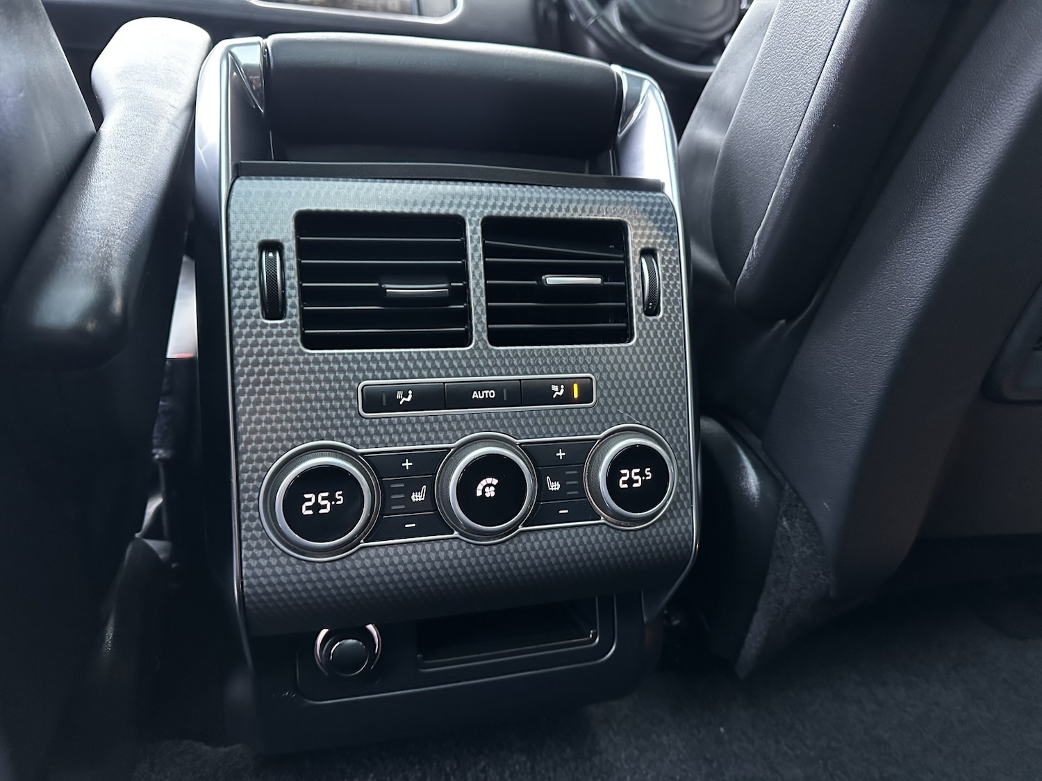 Used Land Rover Range Rover Sport 2015 for sale - 76666115: Photo 23