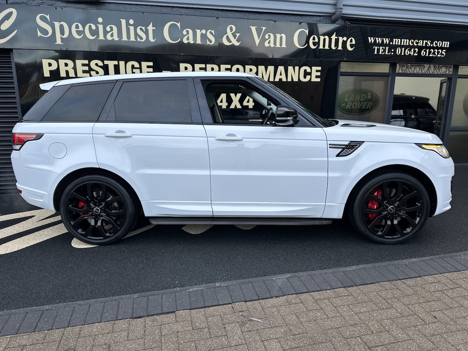 Used Land Rover Range Rover Sport 2015 for sale - 76666115: Photo 3