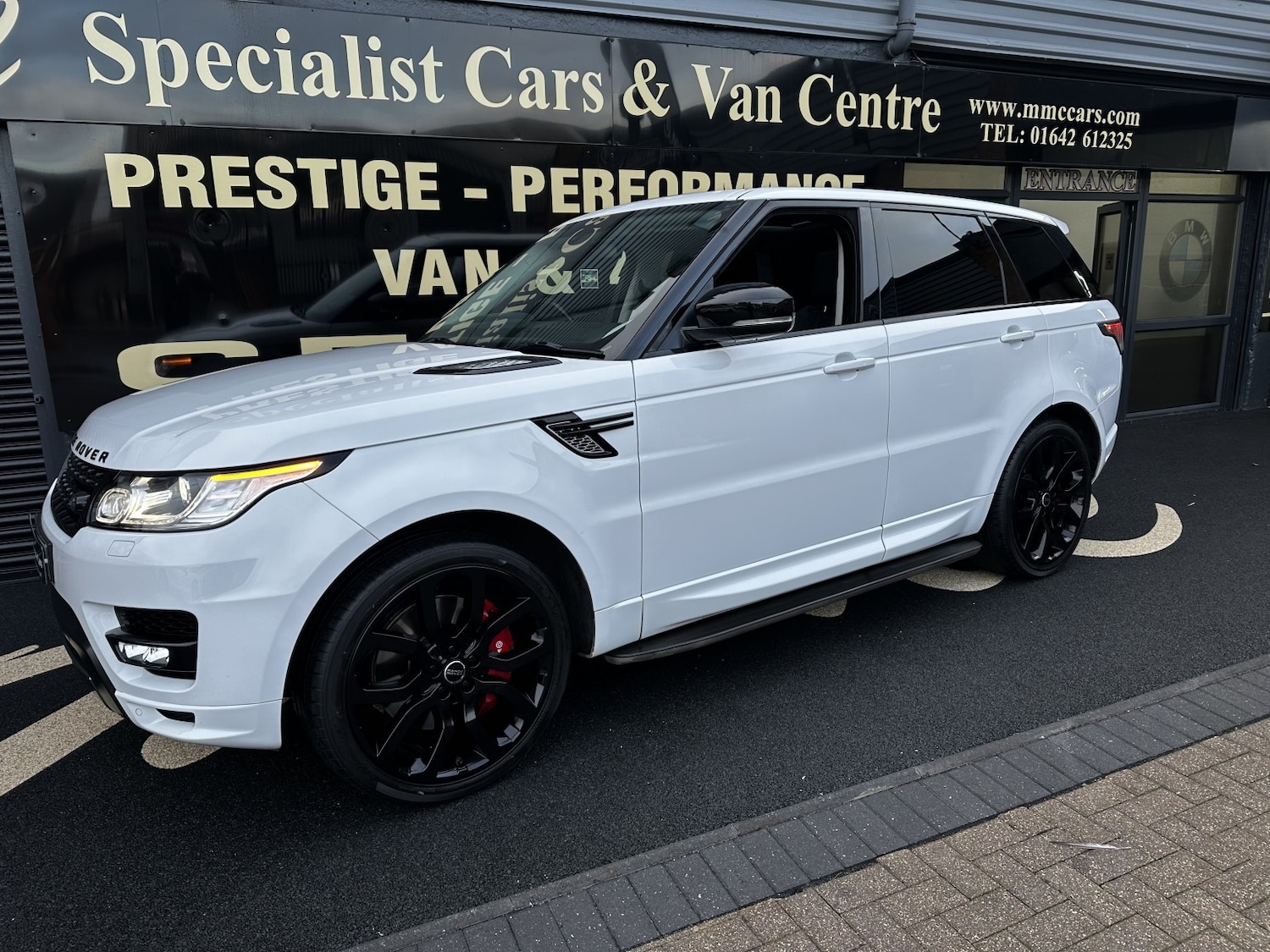 Used Land Rover Range Rover Sport 2015 for sale - 76666115: Photo 4