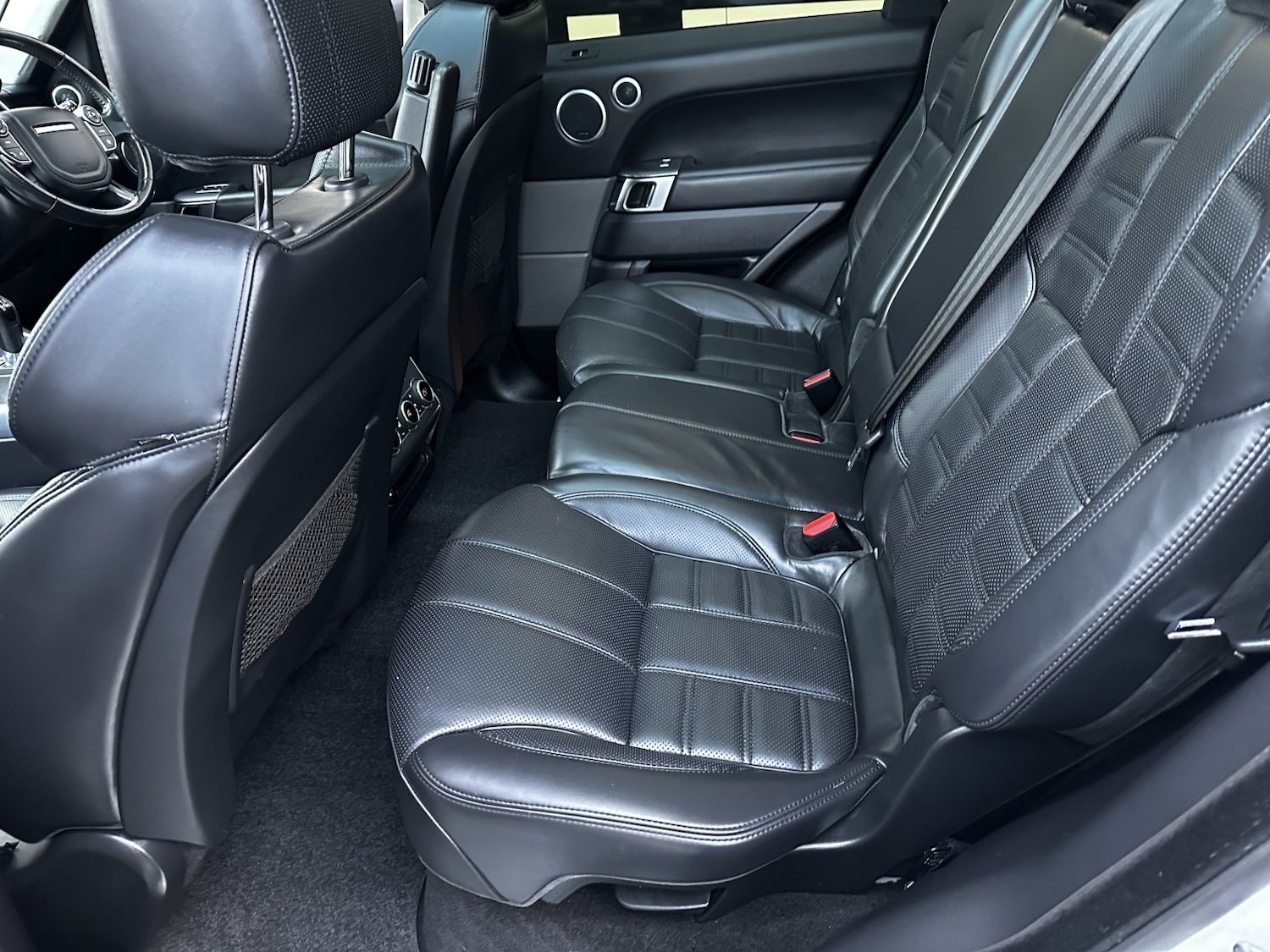 Used Land Rover Range Rover Sport 2015 for sale - 76666115: Photo 40