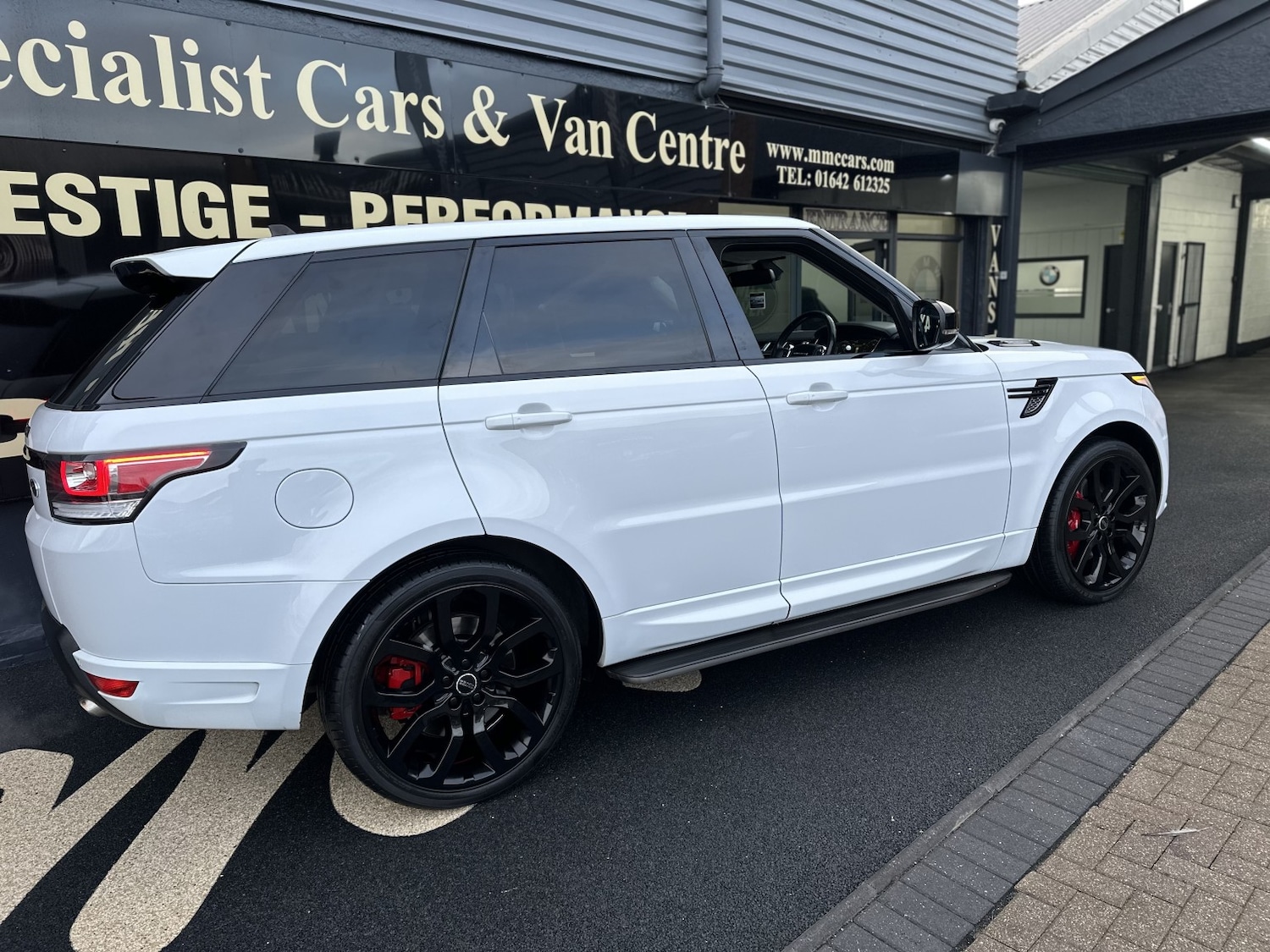 Used Land Rover Range Rover Sport 2015 for sale - 76666115: Photo 7