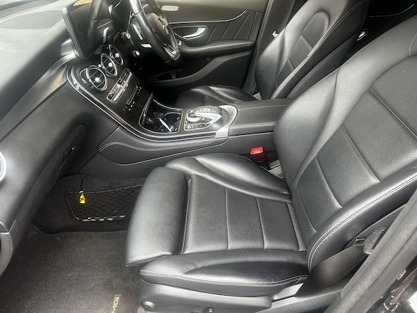 Used Mercedes-Benz GLC 2017 for sale - 76313991: Photo 3