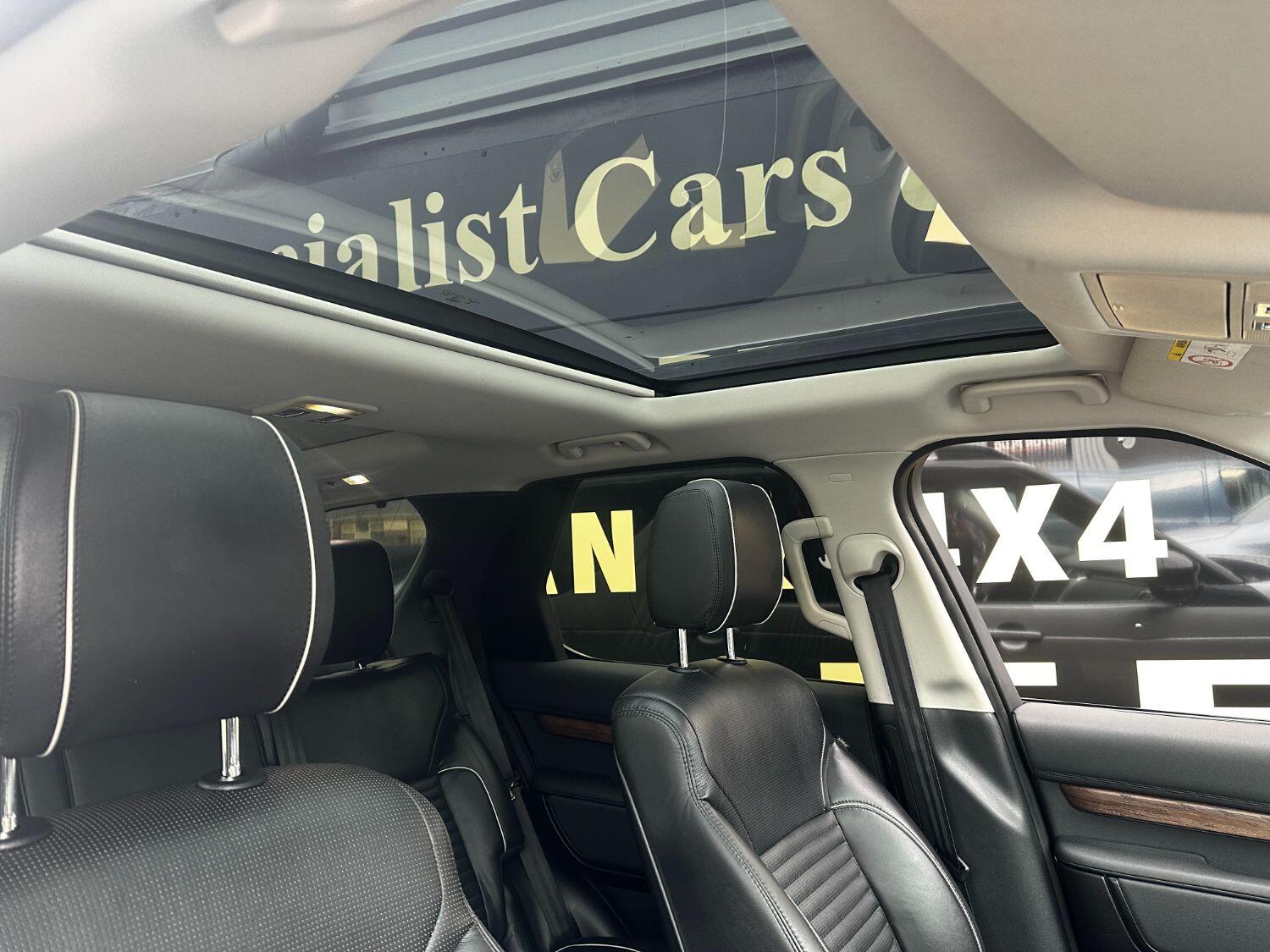 Used Land Rover Discovery 2018 for sale - 76120371: Photo 11