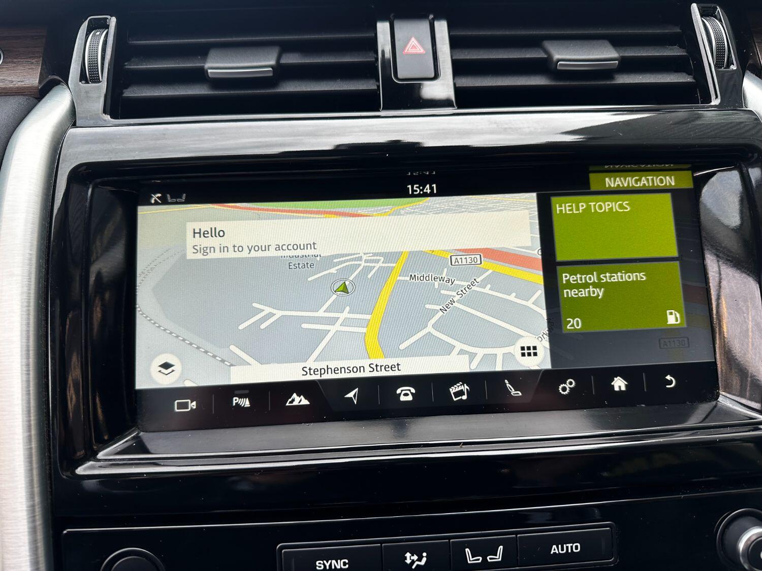Used Land Rover Discovery 2018 for sale - 76120371: Photo 12