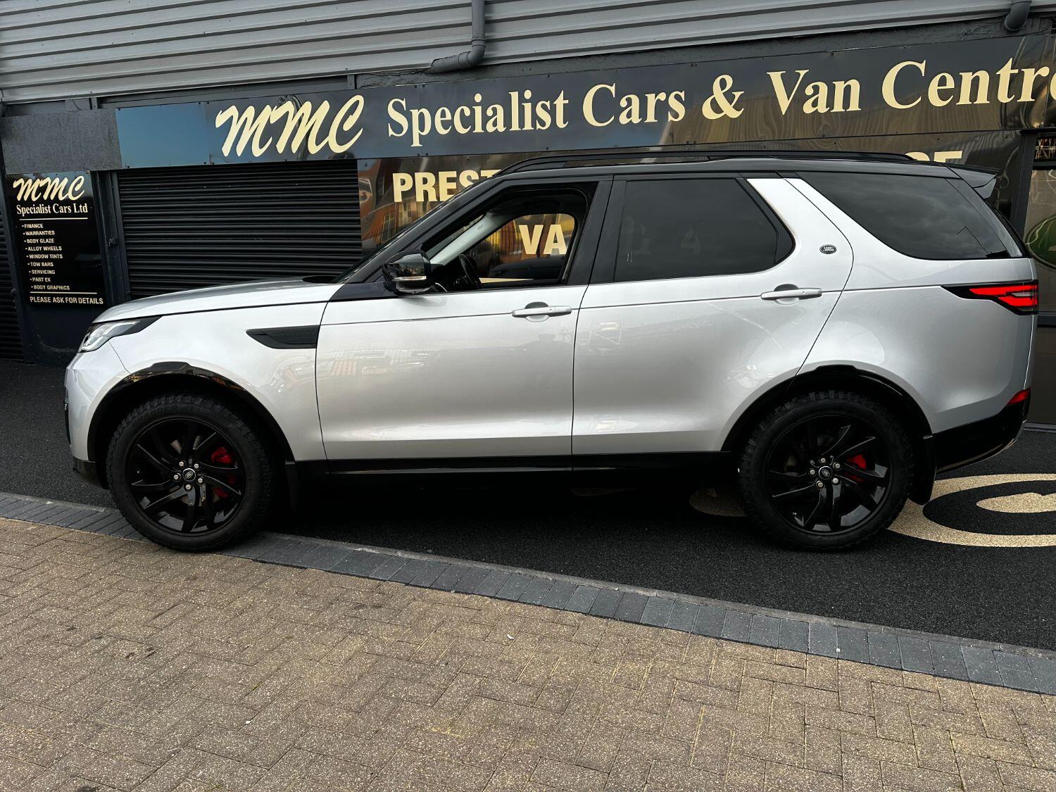 Used Land Rover Discovery 2018 for sale - 76120371: Photo 2