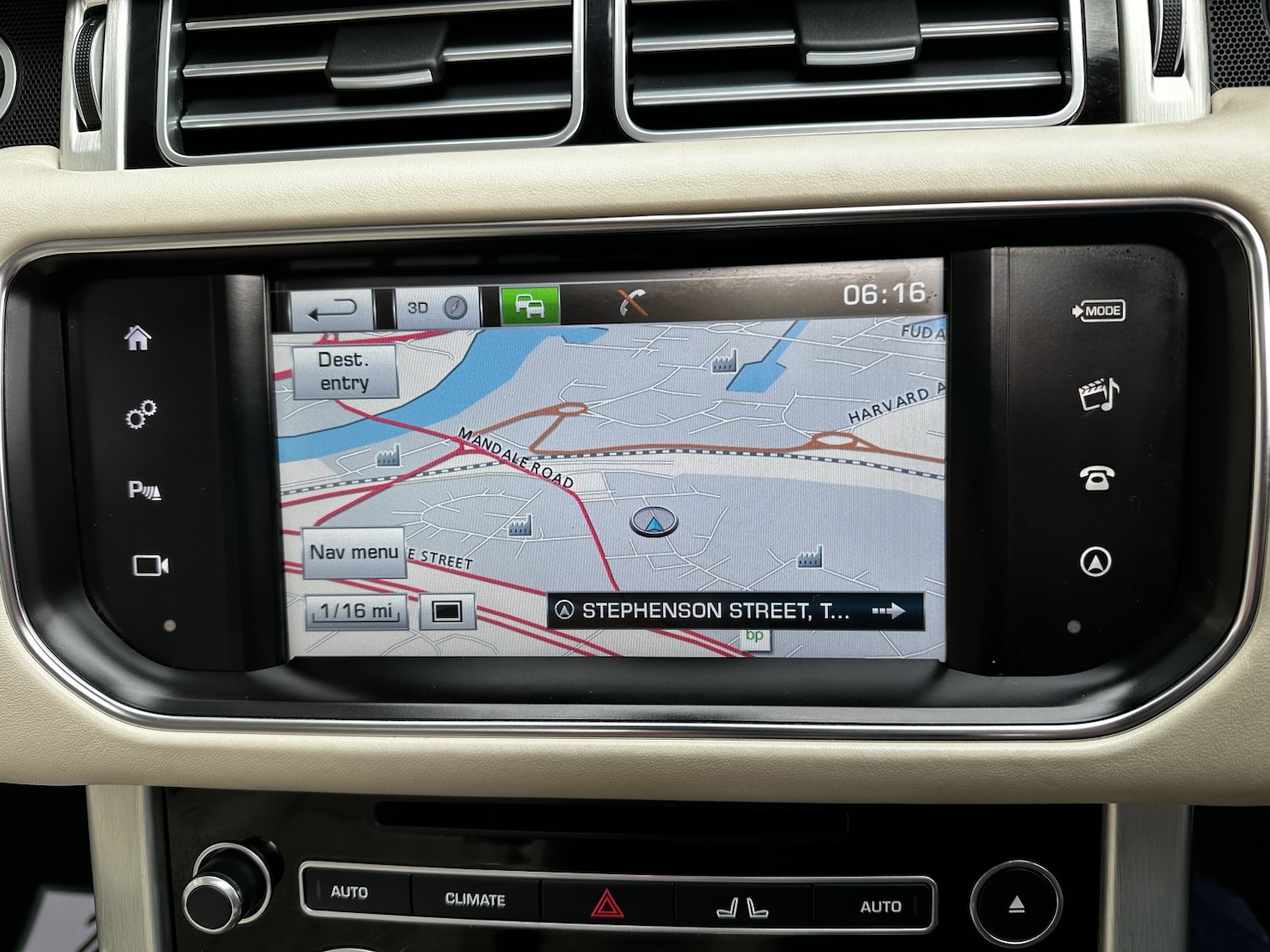 Used Land Rover Range Rover 2015 for sale - 77470237: Photo 12