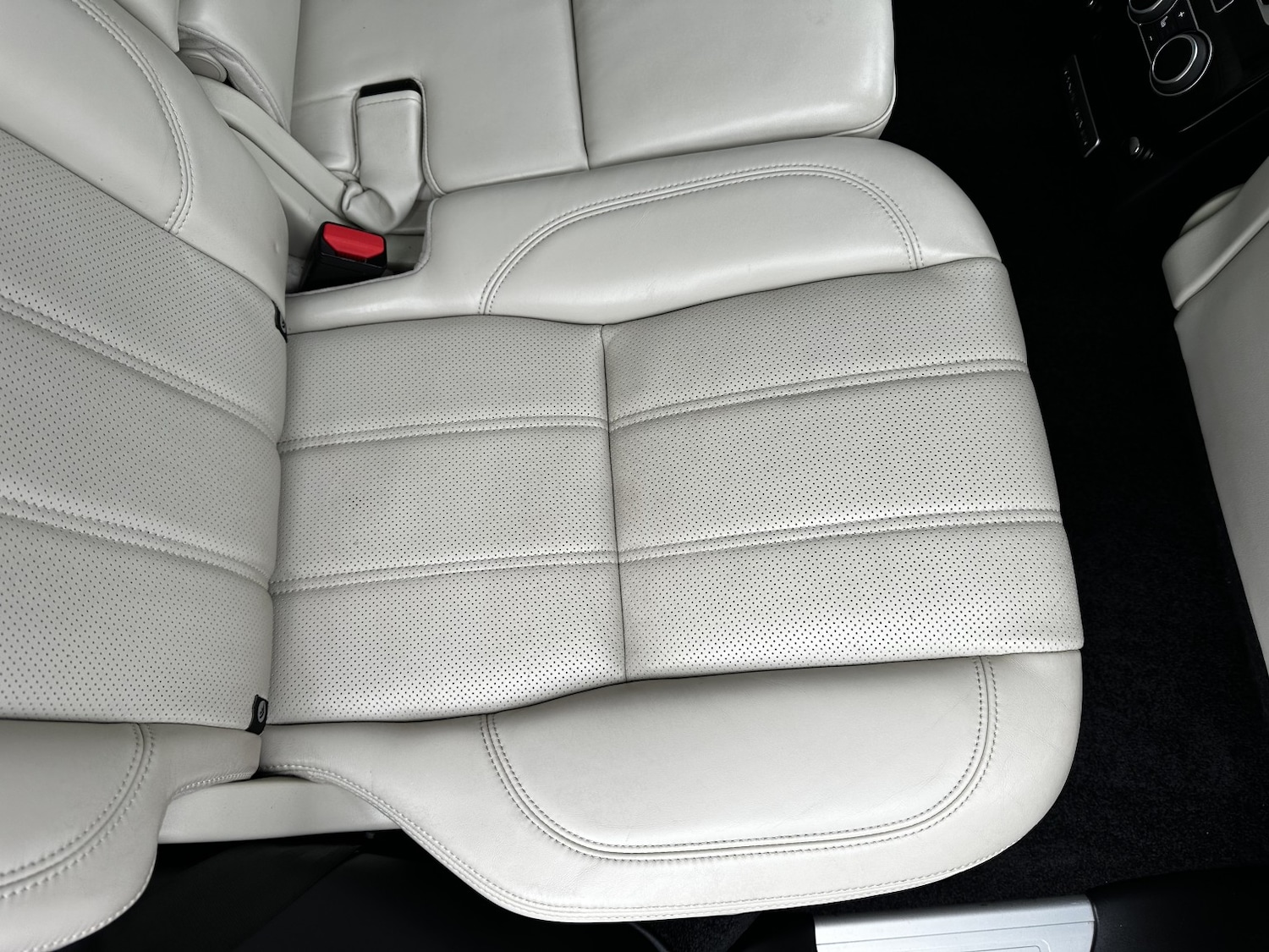 Used Land Rover Range Rover 2015 for sale - 77470237: Photo 32